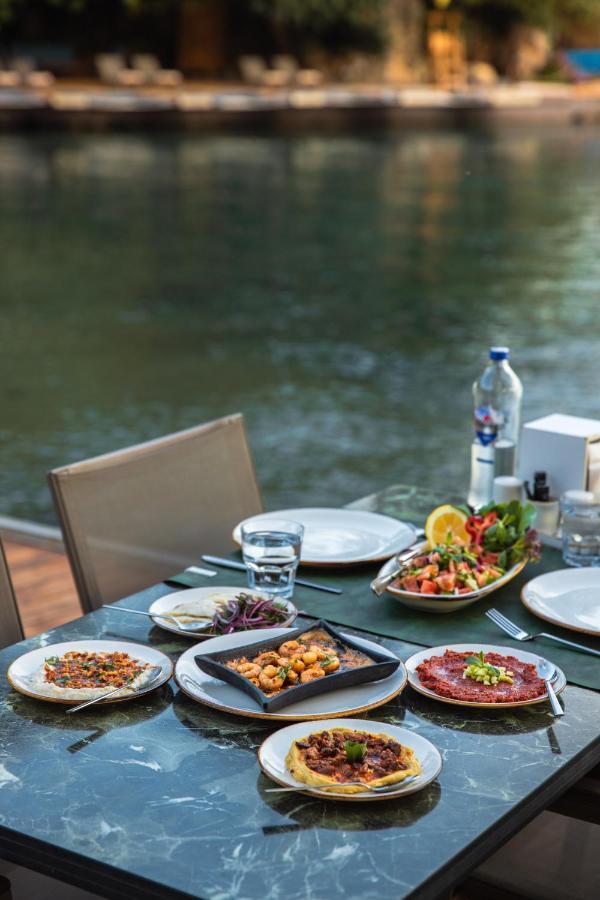 Baga Hotel Akyaka  Buitenkant foto