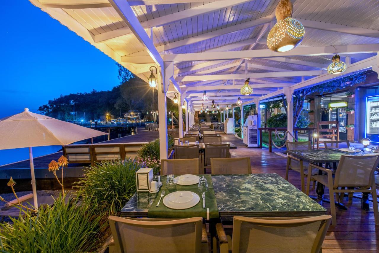 Baga Hotel Akyaka  Buitenkant foto