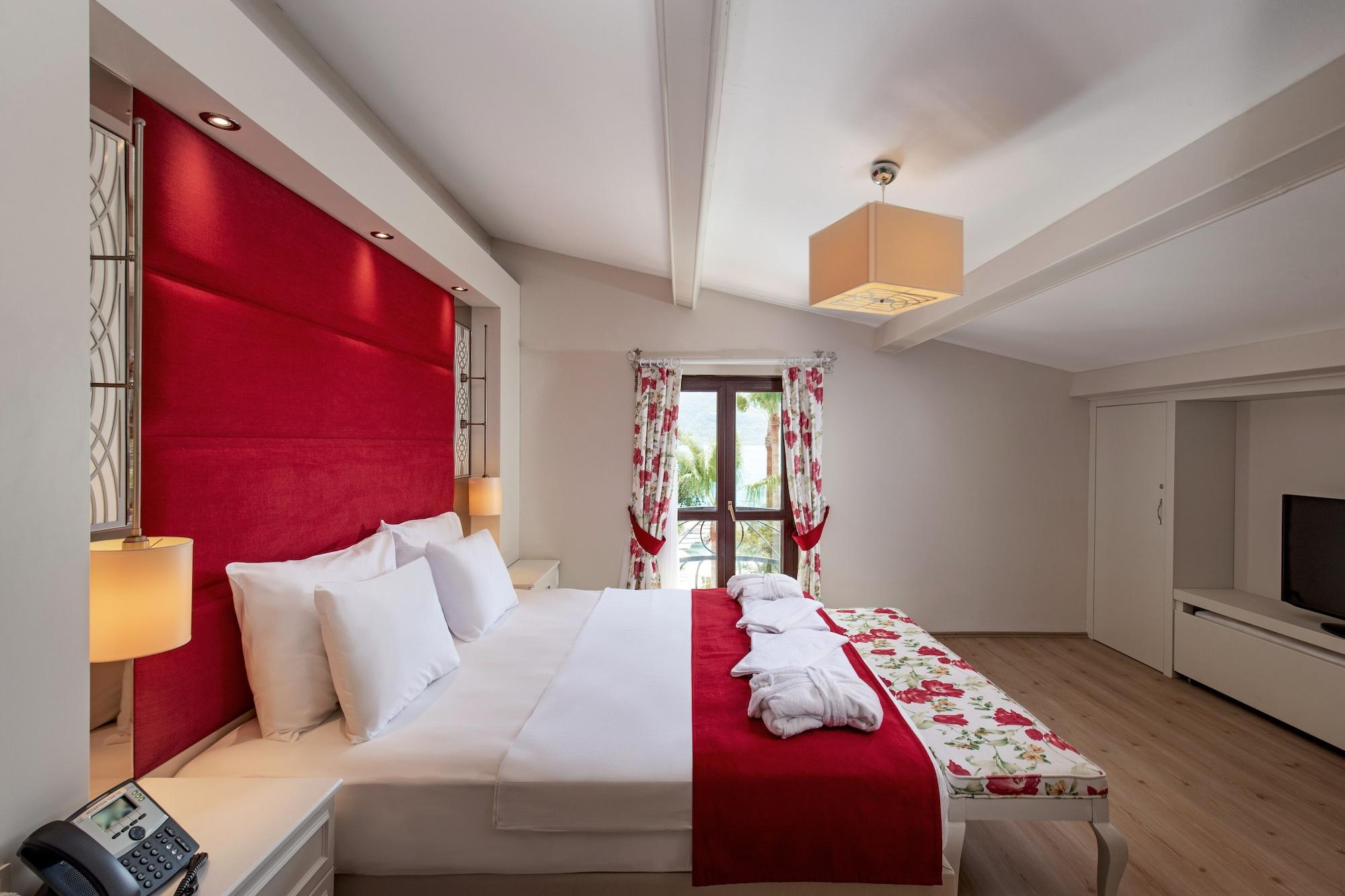 Baga Hotel Akyaka  Buitenkant foto