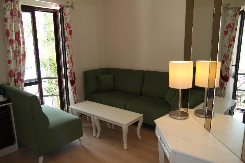 Baga Hotel Akyaka  Buitenkant foto